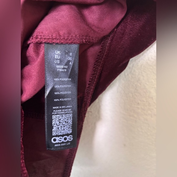 ASOS Design Maroon Burgundy Velvet Drape Long Sleeve Faux Wrap Mini Dress 4 - Picture 6 of 7